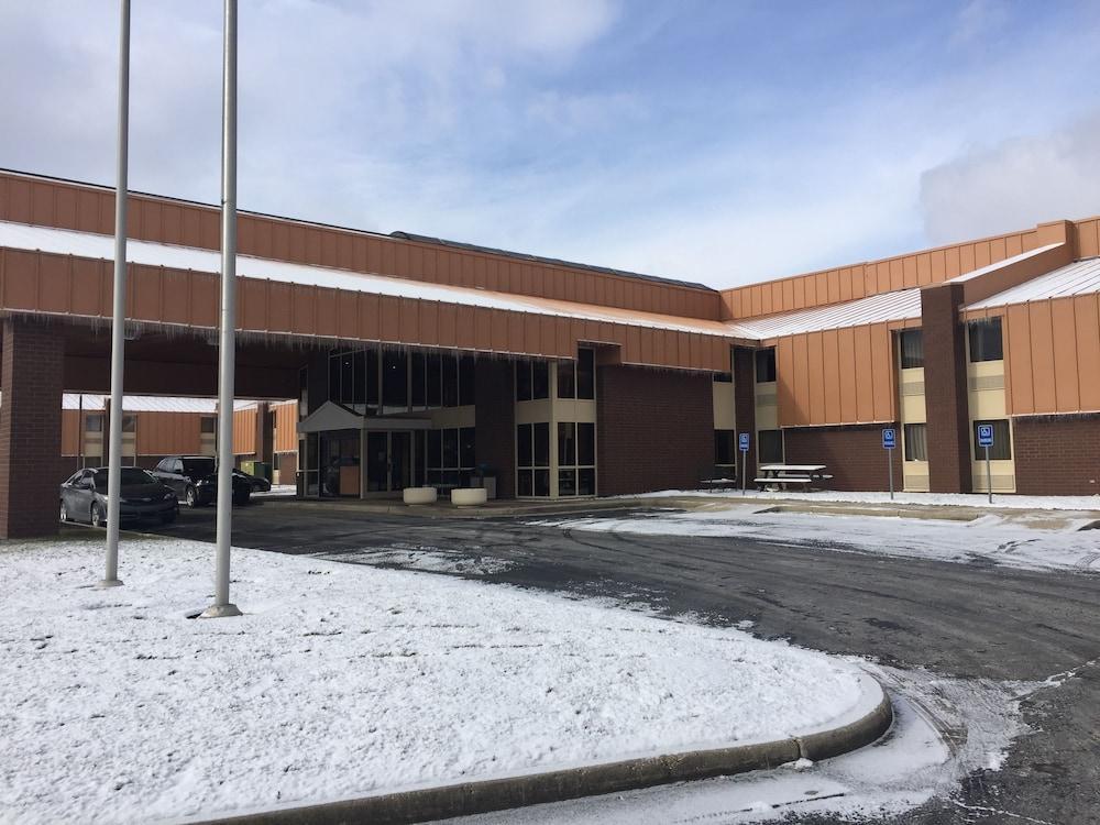 Quality Inn & Suites Florence - Cincinnati South Dış mekan fotoğraf
