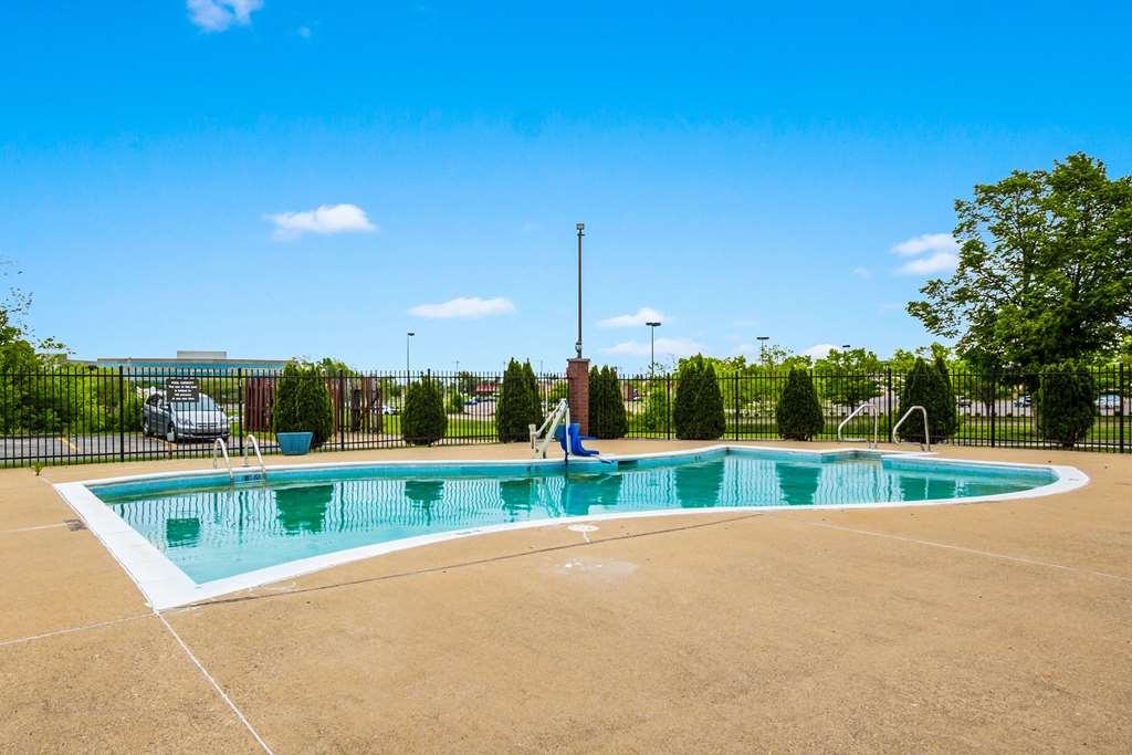 Quality Inn & Suites Florence - Cincinnati South Konforlar fotoğraf