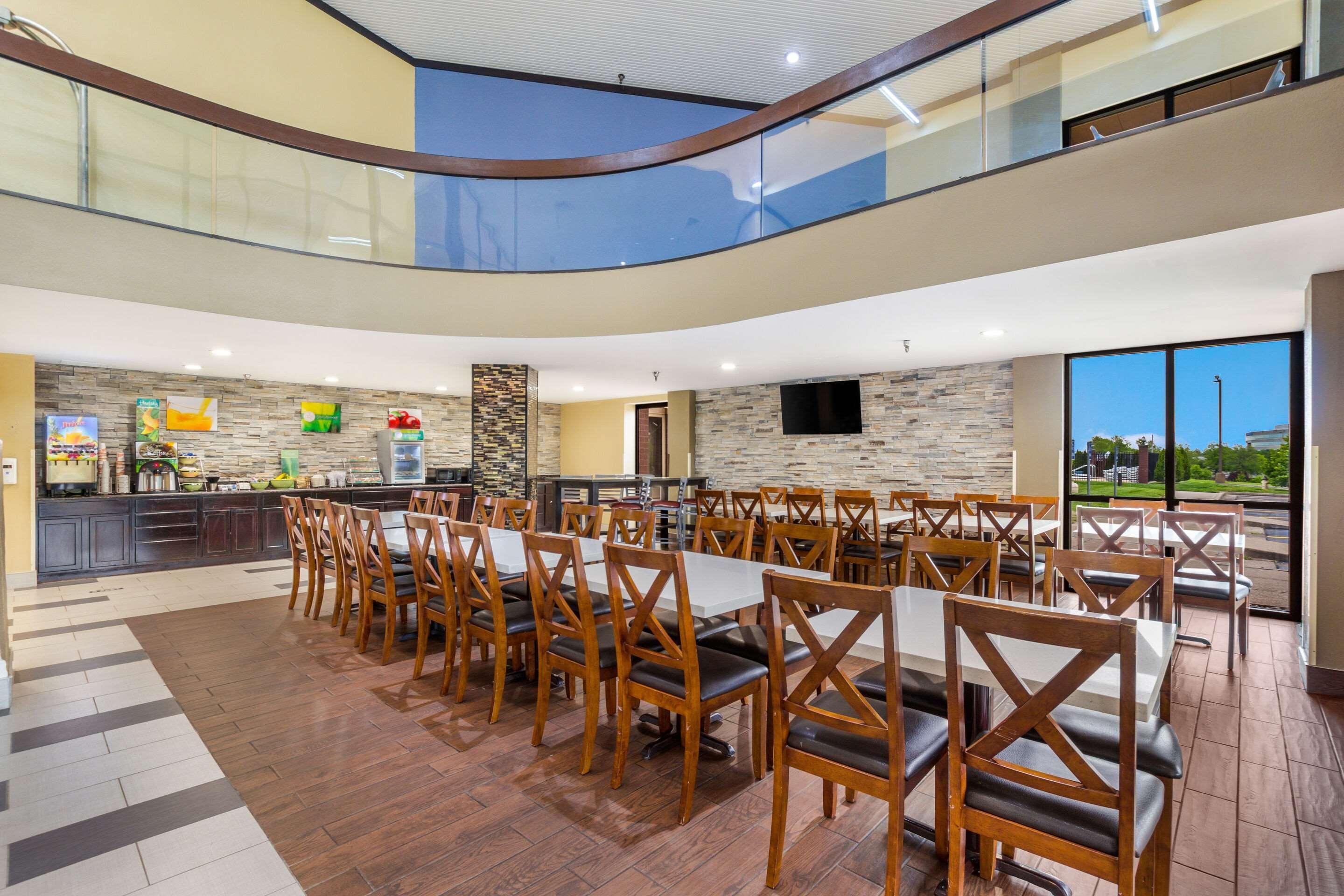 Quality Inn & Suites Florence - Cincinnati South Dış mekan fotoğraf