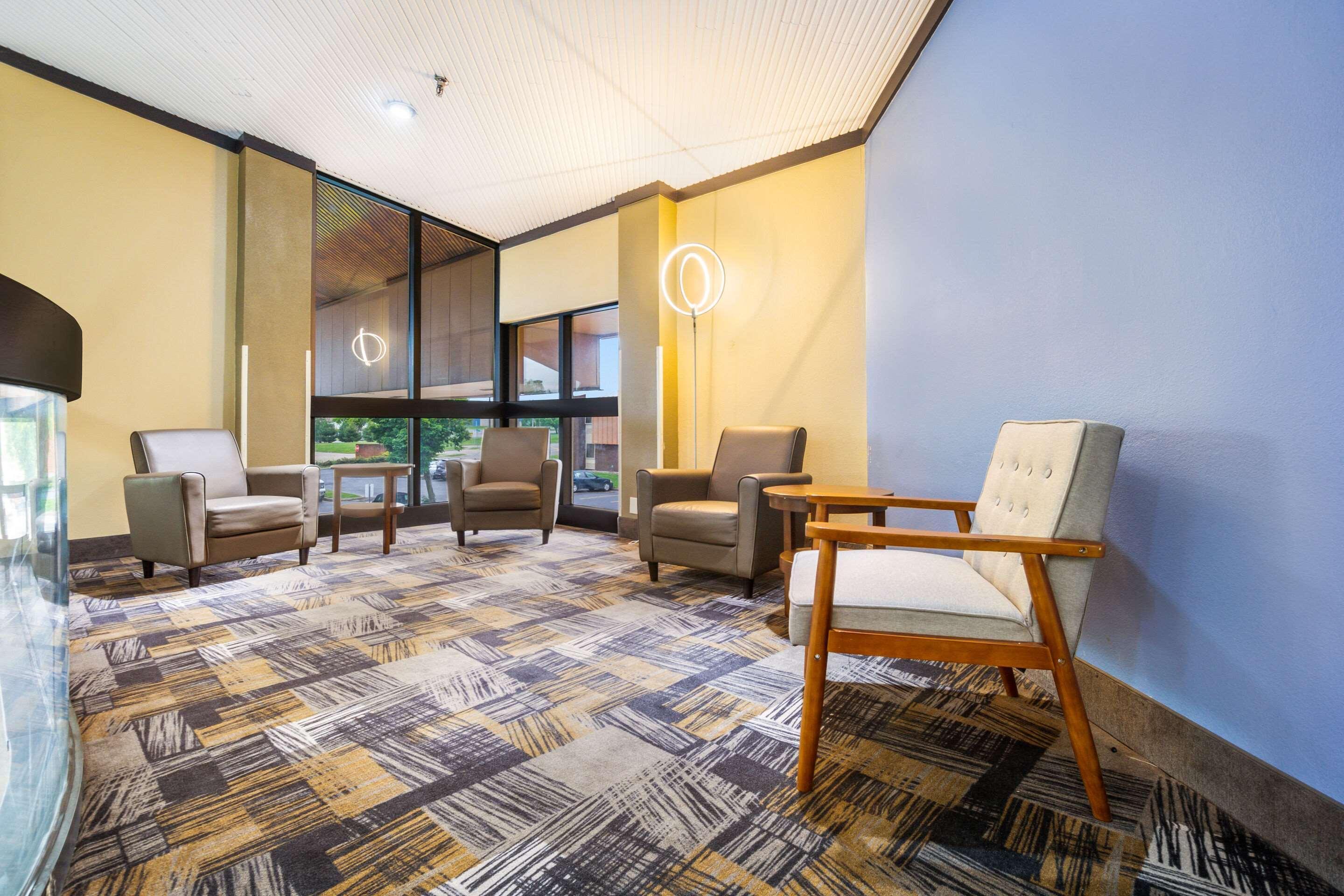 Quality Inn & Suites Florence - Cincinnati South Dış mekan fotoğraf