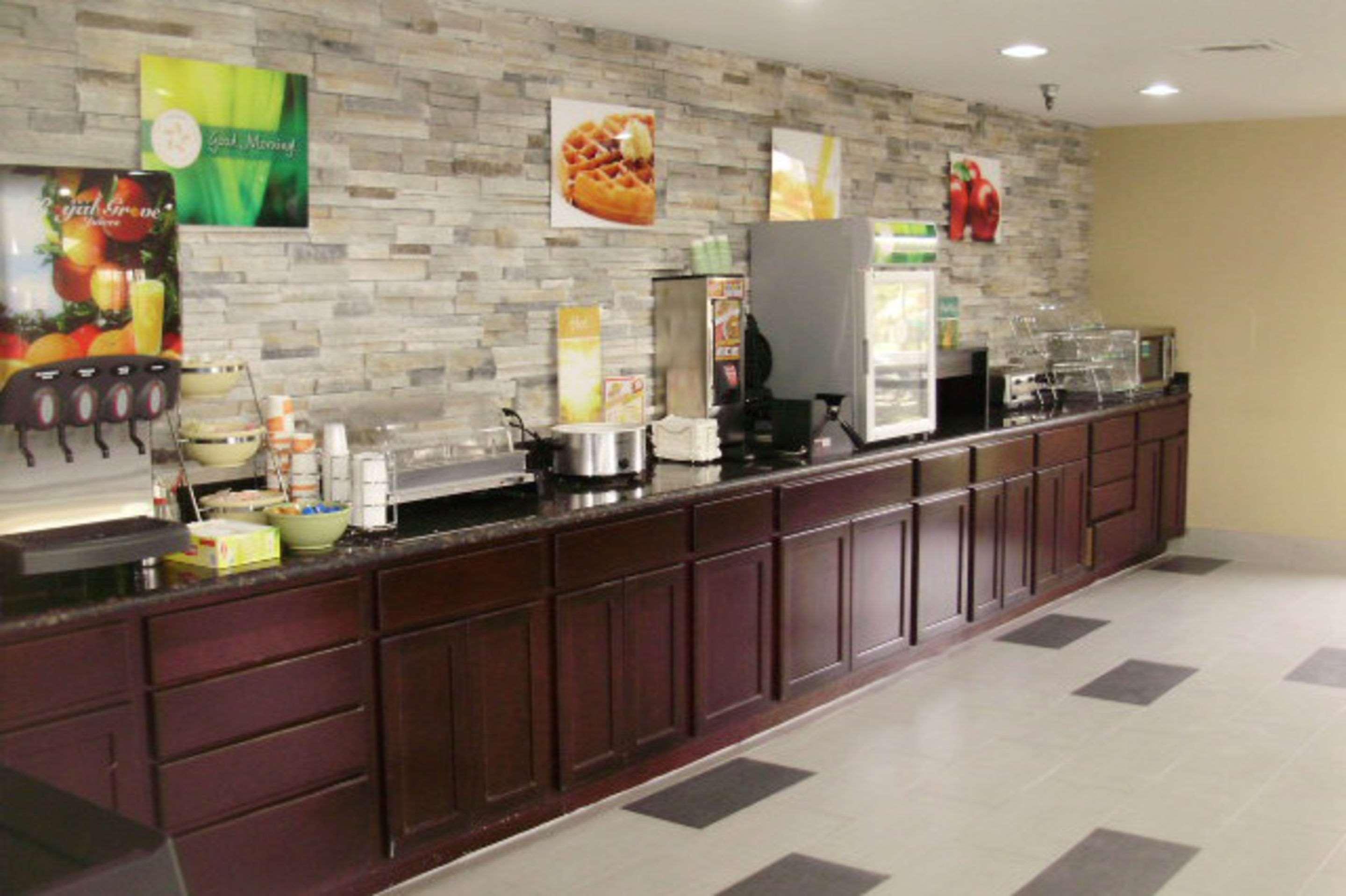 Quality Inn & Suites Florence - Cincinnati South Dış mekan fotoğraf